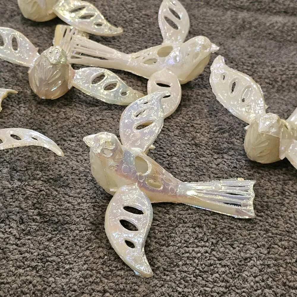 MCM Christmas Light Bird Toppers Pearlescent Plastic‎ Set 10 Cream VTG Ornaments